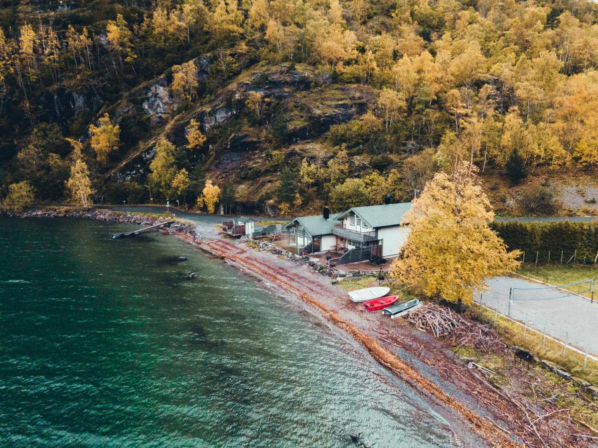 Vollsnes Feriehus Vila Hjelle Exterior foto